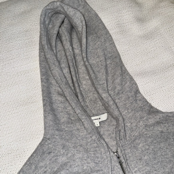 Vince heather grey wool and cashmere zip hoodie worn 3x - Picture 4 of 8